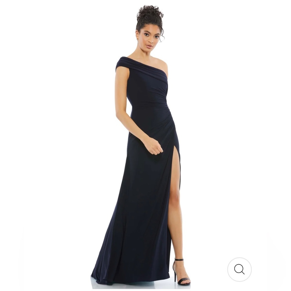 Mac Duggal Navy One-Shoulder Ruched Maxi Dress with Thigh Slit